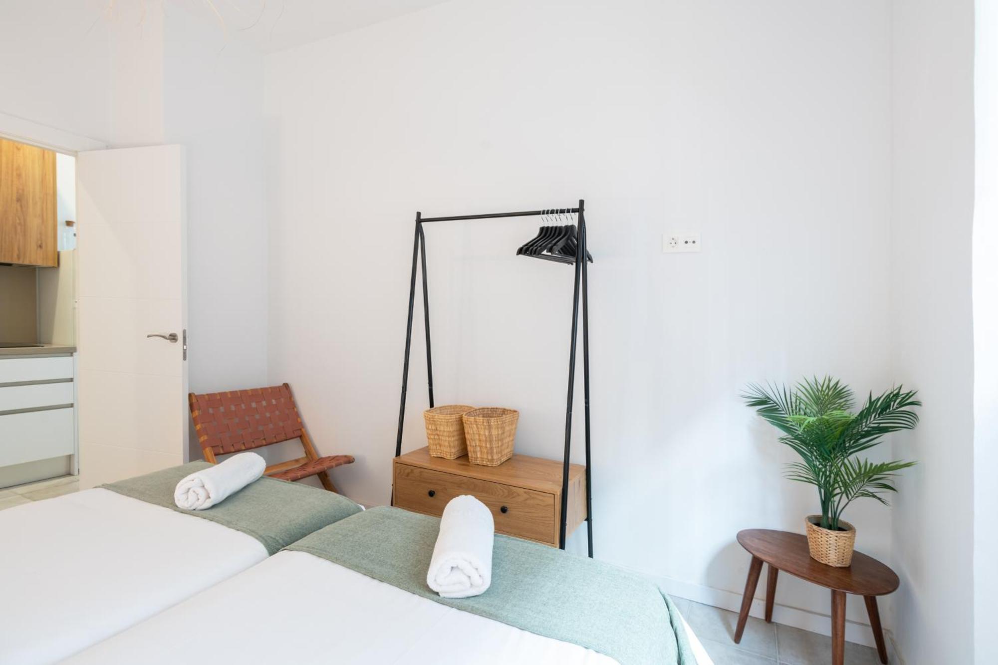 Apartamentos Luna Suites Palacio Dorita Granada Exterior photo